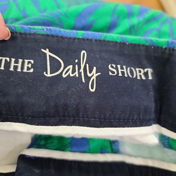 Talbots The Daily Shorts 4 - Picture 2 of 5
